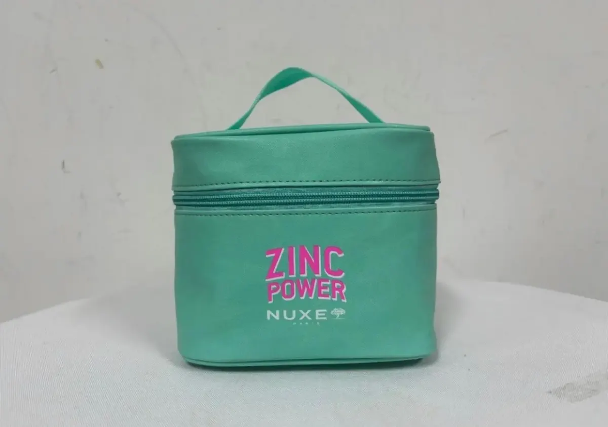 Branded corporate gift produced in Dubai (22)