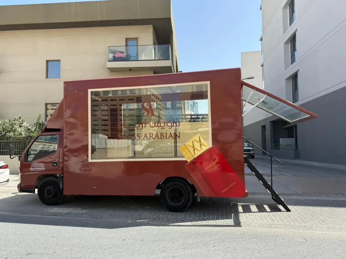 Mobile activation truck on the road in Dubai (21)